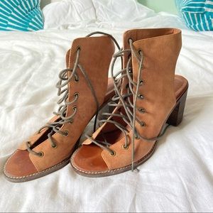 Free people x Jefferey Campbell lace up heels